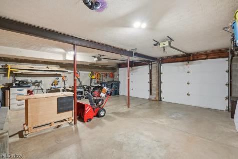 1155 Romayne Drive Akron OH 44313