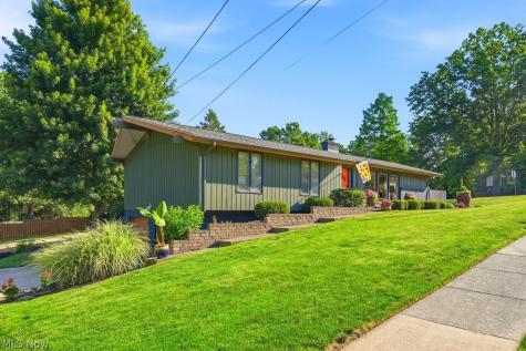 1155 Romayne Drive Akron OH 44313