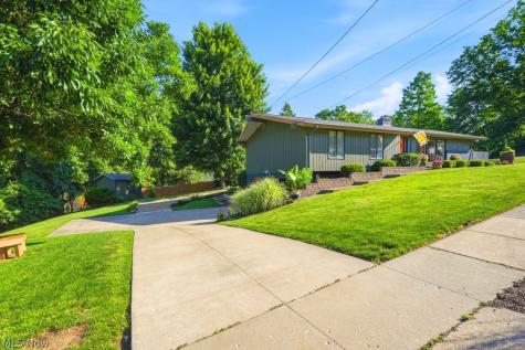 1155 Romayne Drive Akron OH 44313