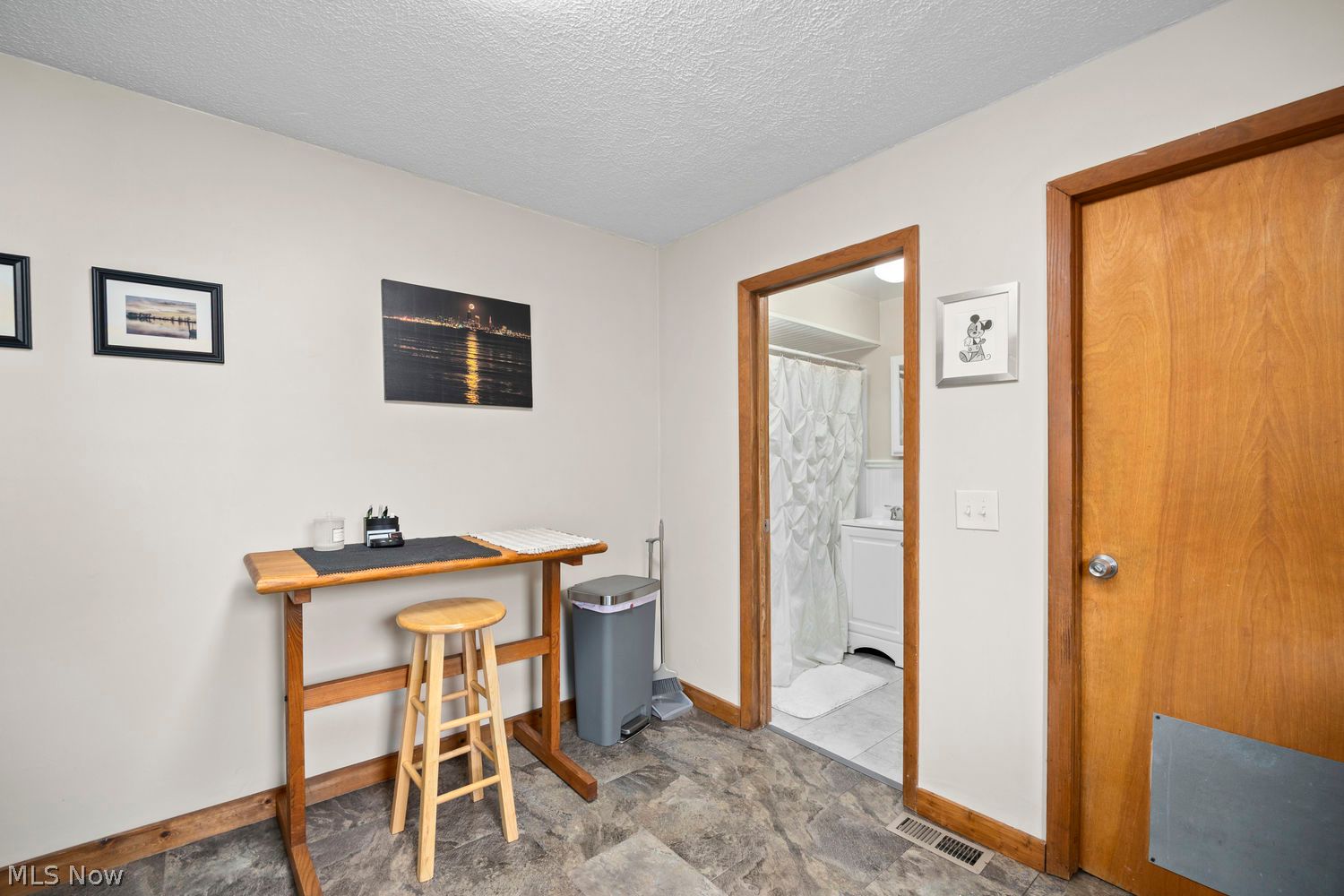 11730 Indian Hollow Road Grafton OH 44044