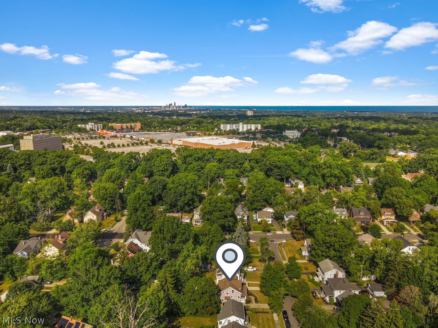 1537 Parkhill Road Cleveland Heights OH 44121