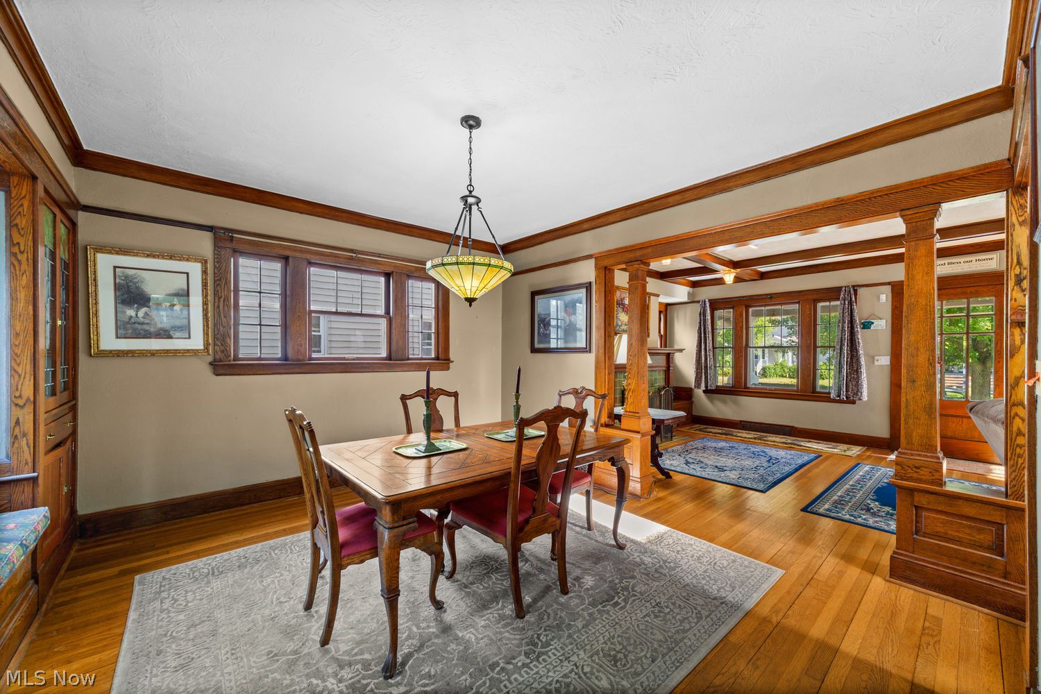 1537 Parkhill Road Cleveland Heights OH 44121