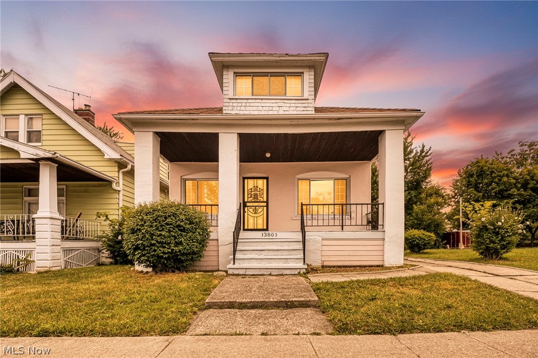 13805 Chapelside Avenue Cleveland OH 44120