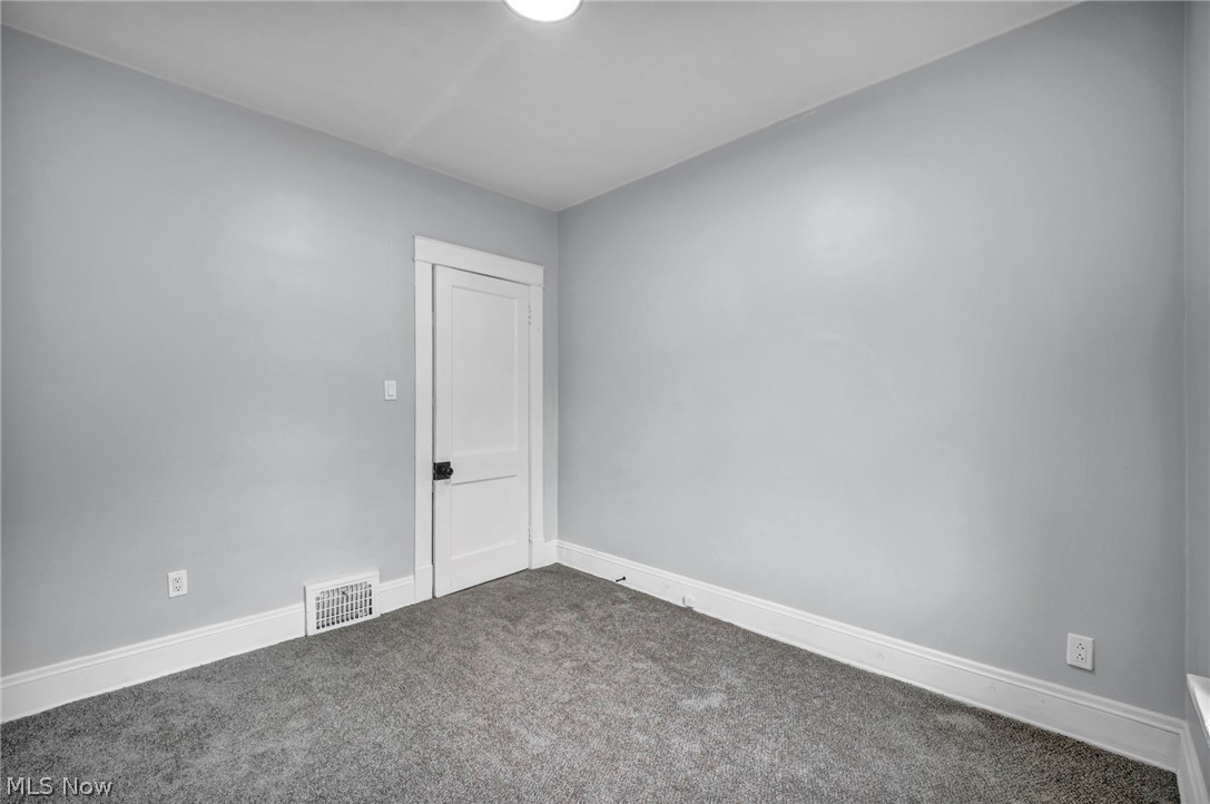 13805 Chapelside Avenue Cleveland OH 44120