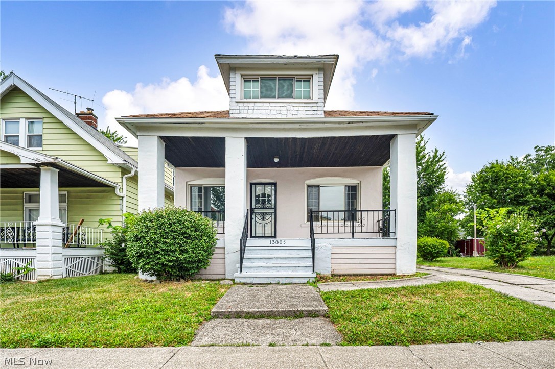13805 Chapelside Avenue Cleveland OH 44120