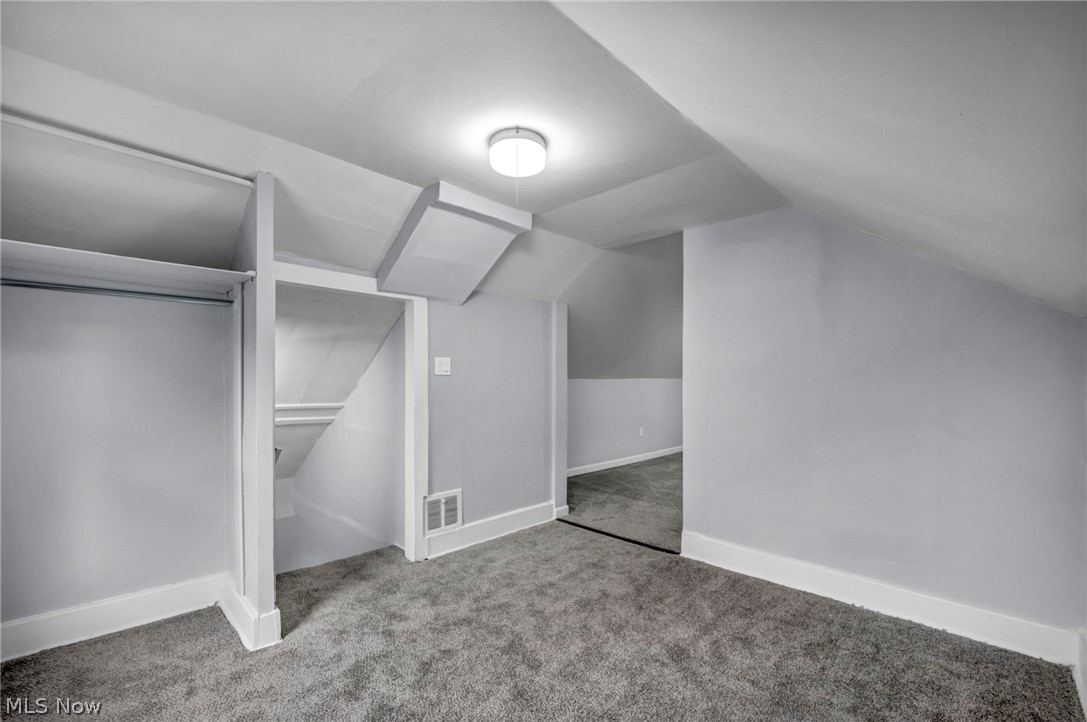 13805 Chapelside Avenue Cleveland OH 44120