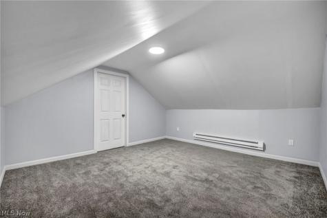 13805 Chapelside Avenue Cleveland OH 44120