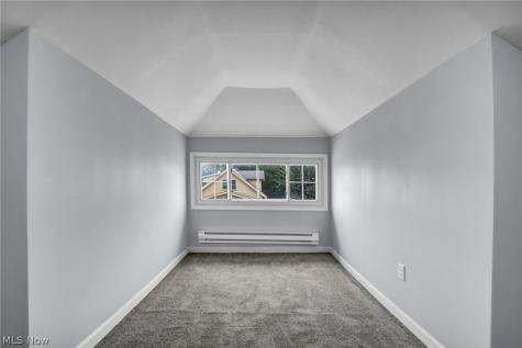 13805 Chapelside Avenue Cleveland OH 44120