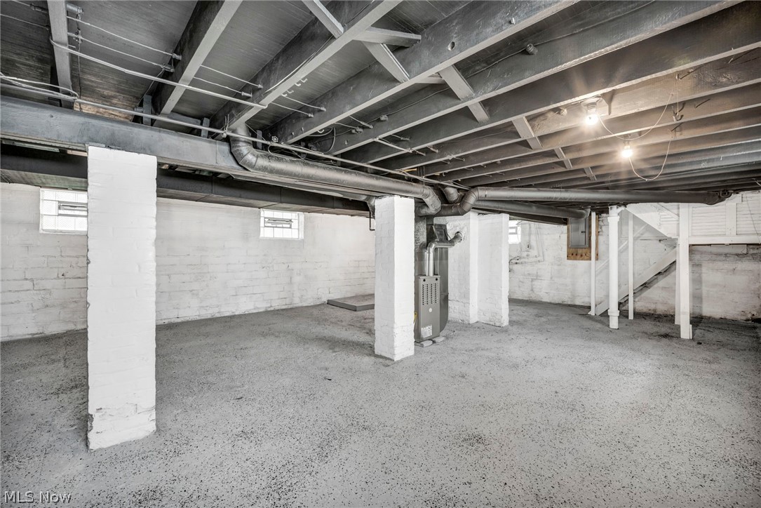 13805 Chapelside Avenue Cleveland OH 44120