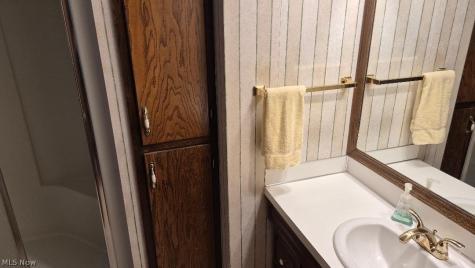 410 Breezewood Circle Wadsworth OH 44281