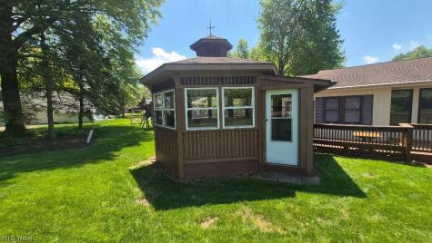 410 Breezewood Circle Wadsworth OH 44281