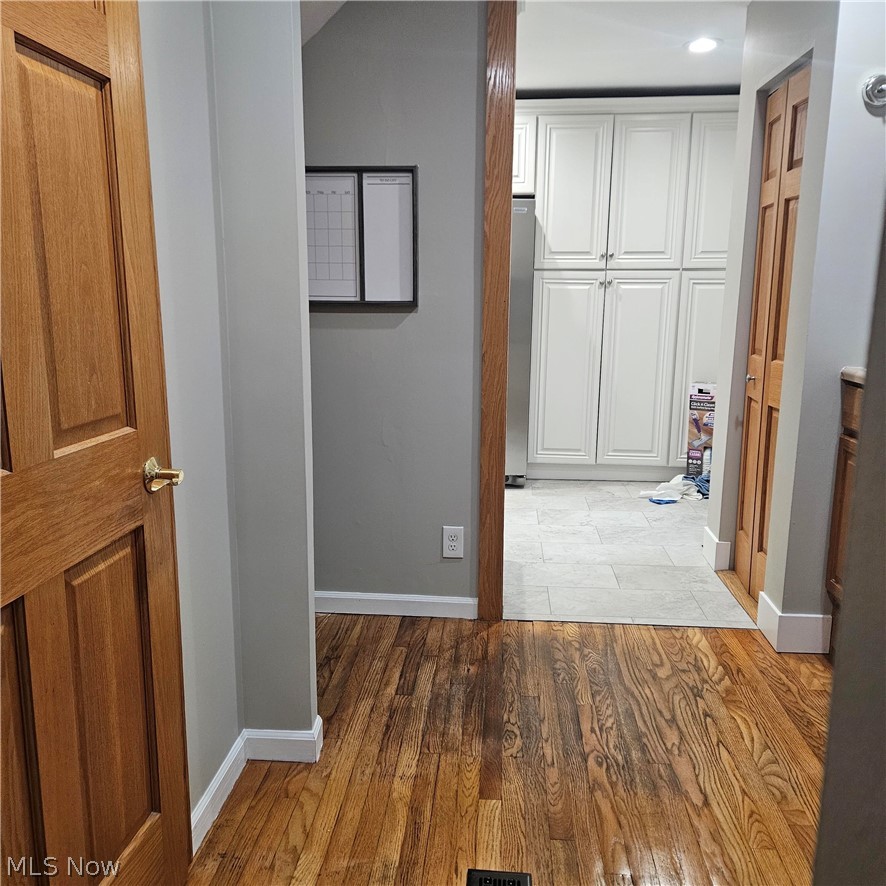 7607 Big Creek Middleburg Heights OH 44130