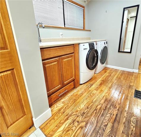 7607 Big Creek Middleburg Heights OH 44130