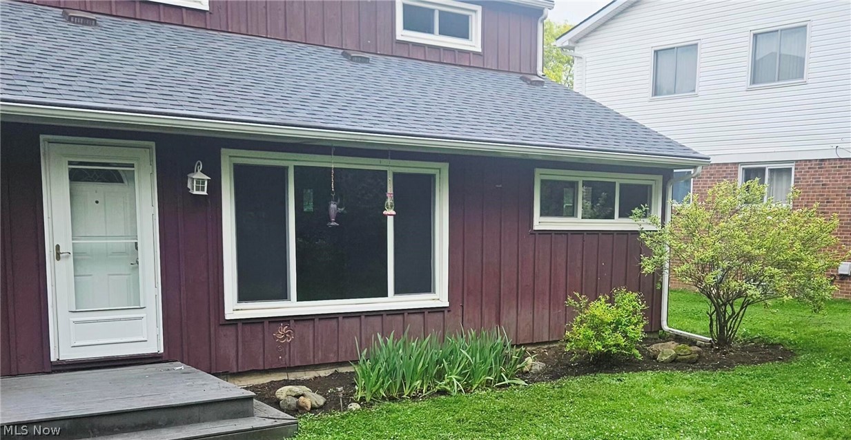 7607 Big Creek Middleburg Heights OH 44130