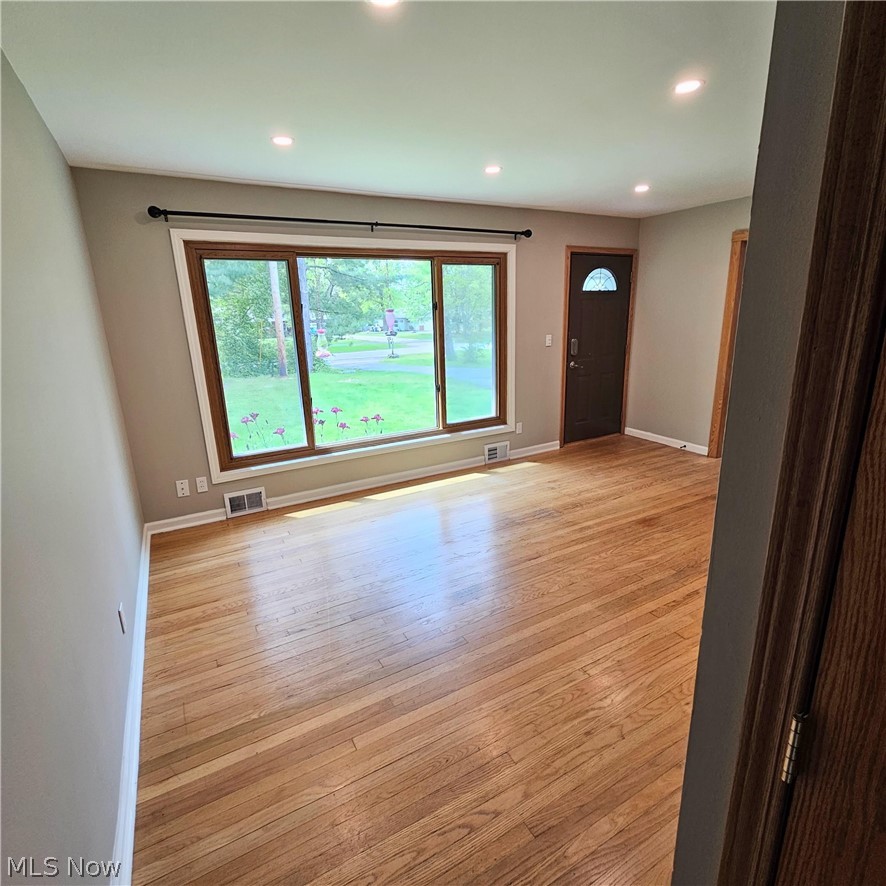 7607 Big Creek Middleburg Heights OH 44130