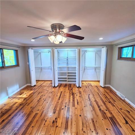 7607 Big Creek Middleburg Heights OH 44130