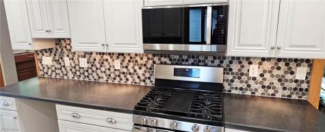 7607 Big Creek Middleburg Heights OH 44130