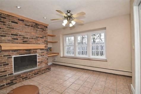 8803 Evergreen Drive Mentor OH 44060