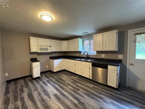 91 Birch Park Drive New London OH 44851
