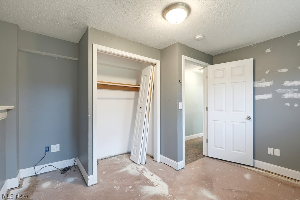 2974 Bronco Drive Clinton OH 44216
