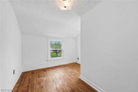 2764 Garfield Boulevard Lorain OH 44052