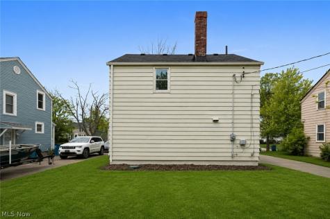2764 Garfield Boulevard Lorain OH 44052