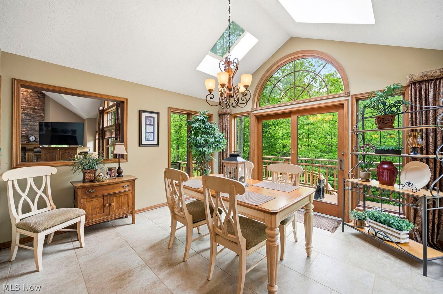 15115 Hemlock Point Road Chagrin Falls OH 44022