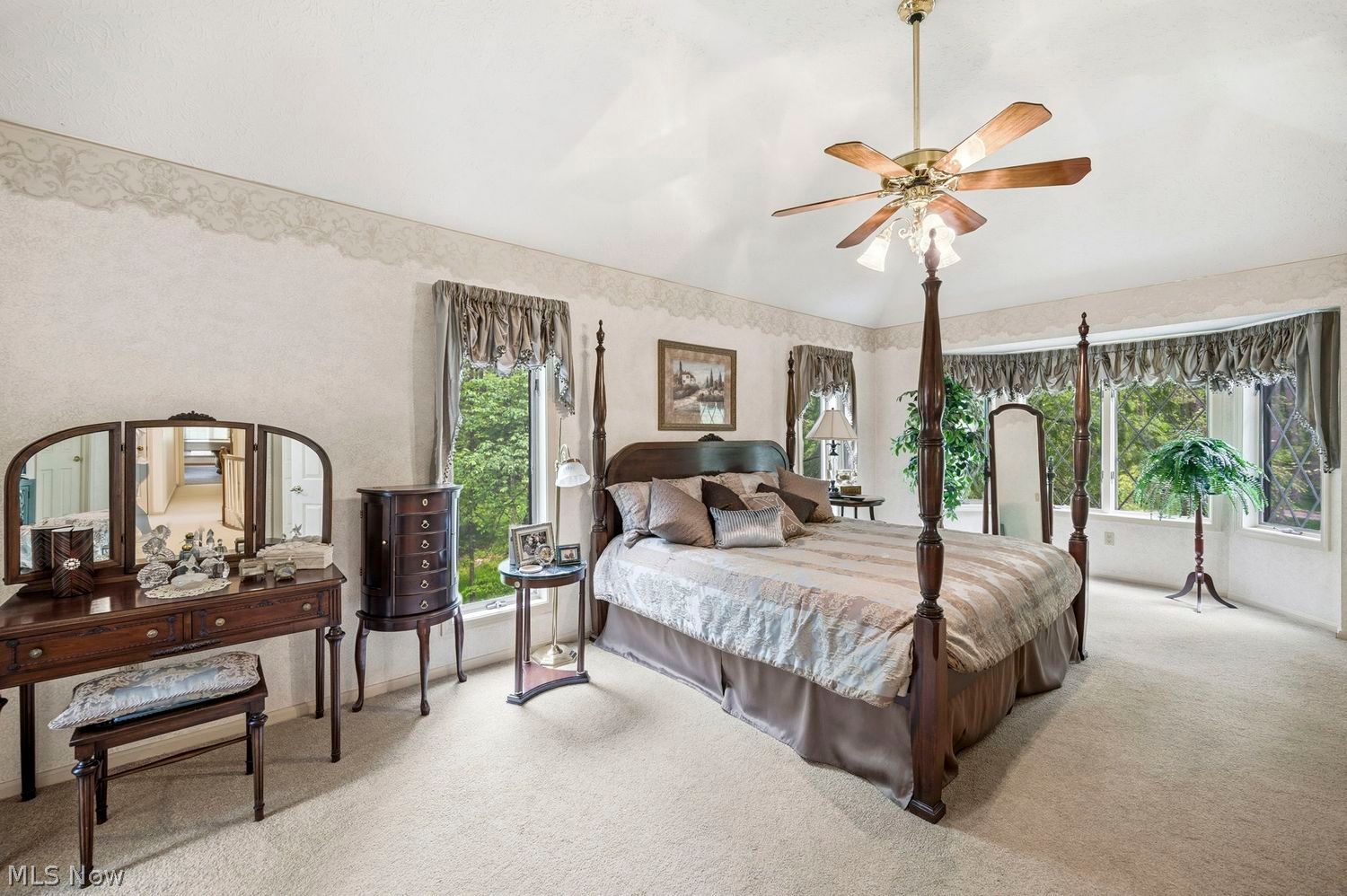 15115 Hemlock Point Road Chagrin Falls OH 44022