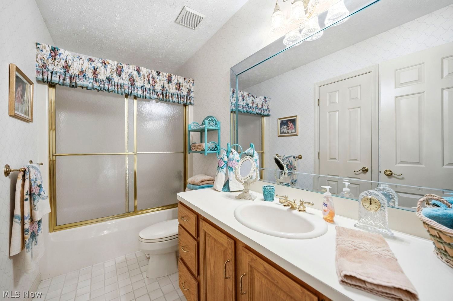 15115 Hemlock Point Road Chagrin Falls OH 44022