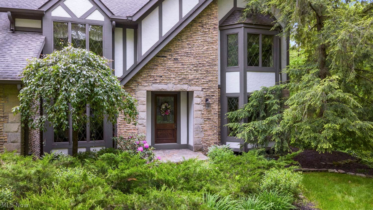 15115 Hemlock Point Road Chagrin Falls OH 44022