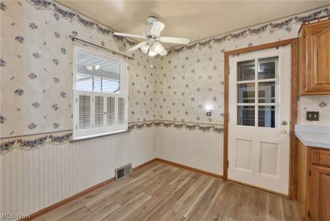 856 E Highland Avenue Wooster OH 44691