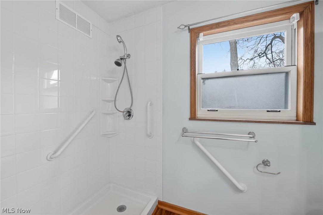 856 E Highland Avenue Wooster OH 44691