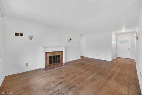856 E Highland Avenue Wooster OH 44691