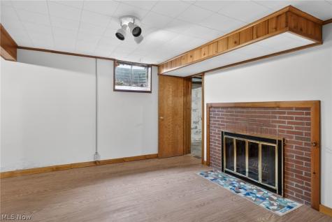 856 E Highland Avenue Wooster OH 44691