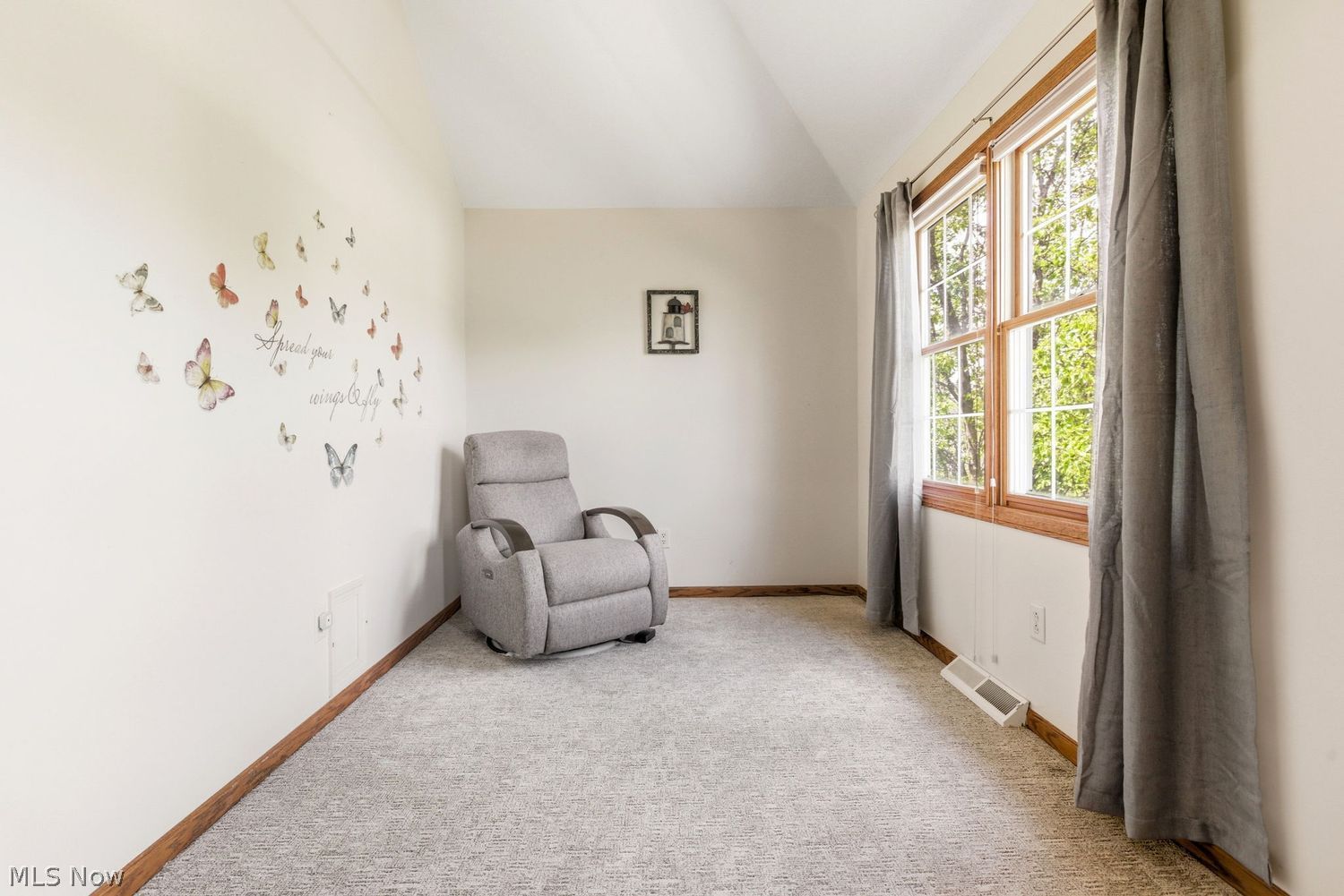 15142 Old Oak Drive Strongsville OH 44149