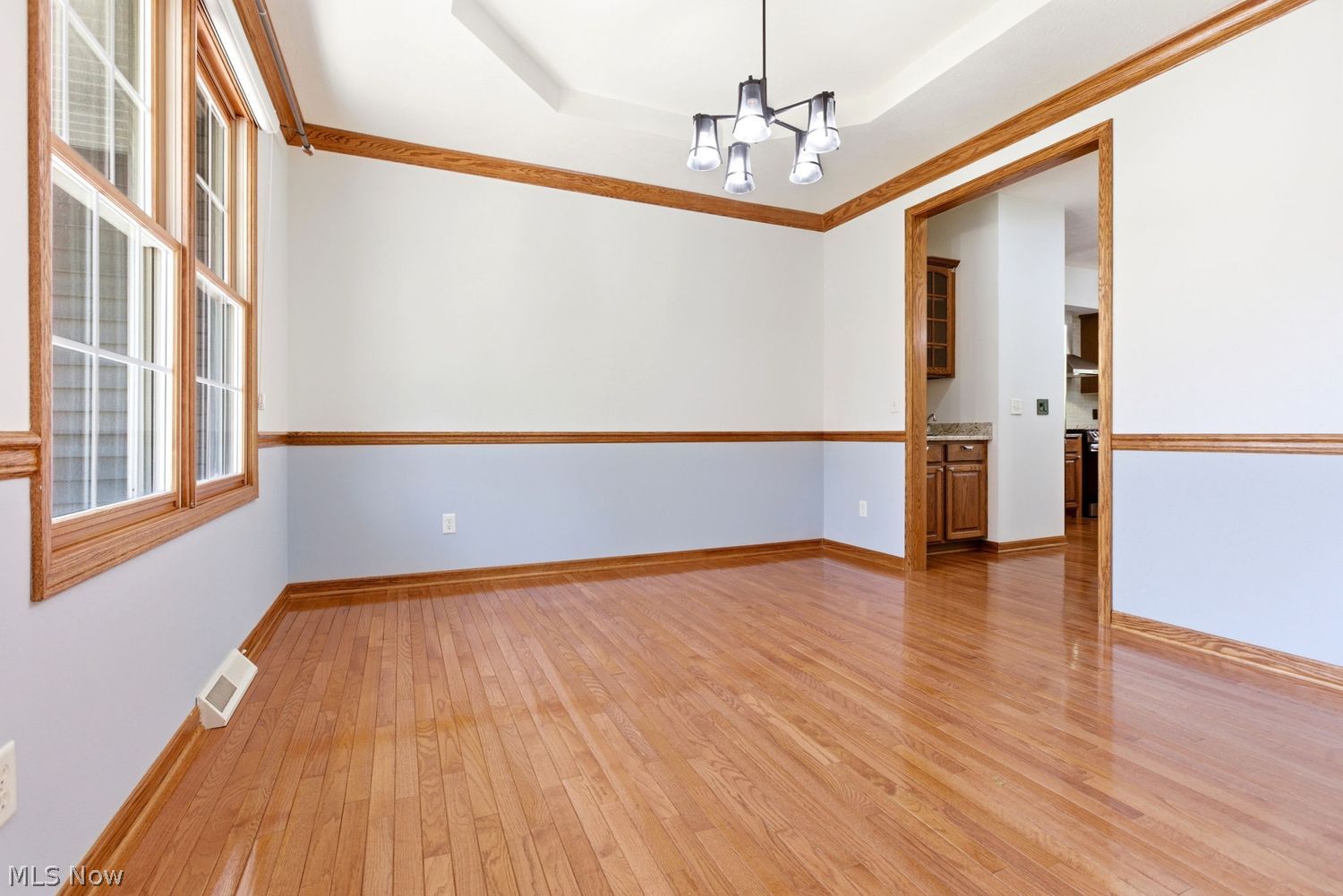 15142 Old Oak Drive Strongsville OH 44149
