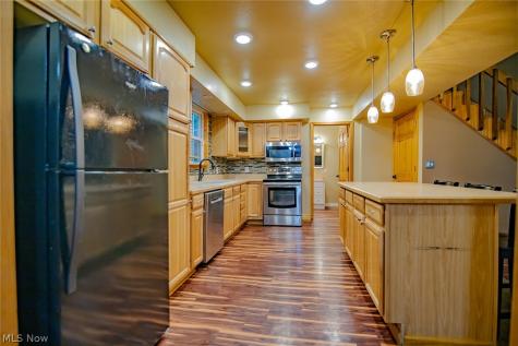645 Pearl Street Extension Marietta OH 45750