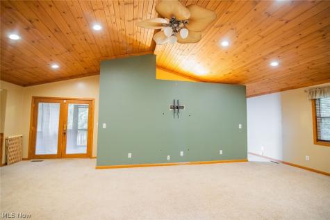 645 Pearl Street Extension Marietta OH 45750