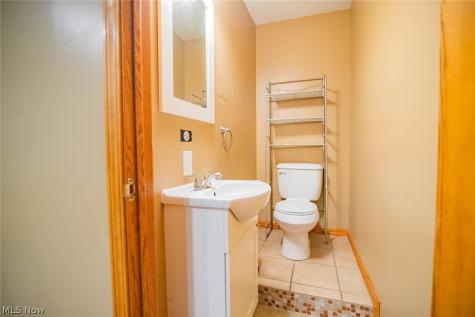645 Pearl Street Extension Marietta OH 45750