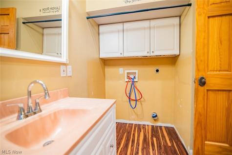645 Pearl Street Extension Marietta OH 45750