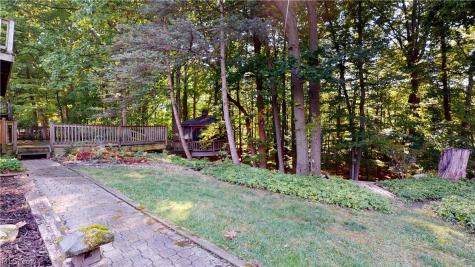20076 Idlewood Trail Strongsville OH 44149