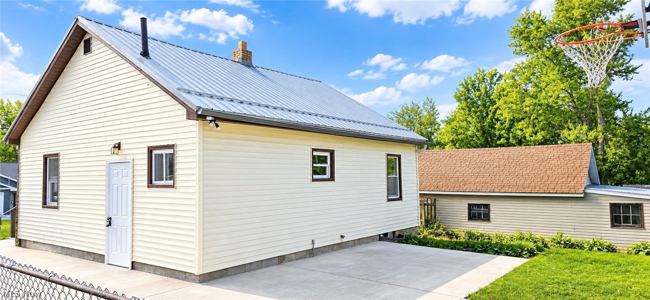 4100 Fairgrove Avenue SW Massillon OH 44646