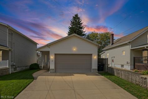 374 Pauline Avenue Akron OH 44312