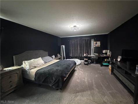 8196 Macthomas Avenue NW North Canton OH 44720