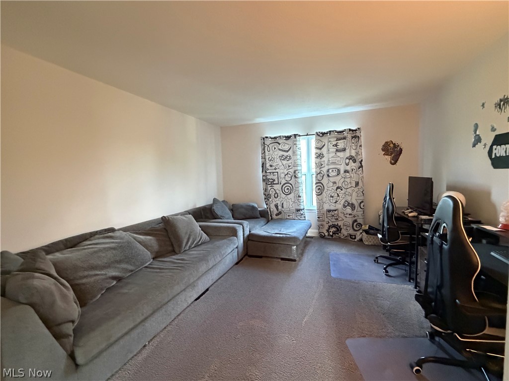 8196 Macthomas Avenue NW North Canton OH 44720