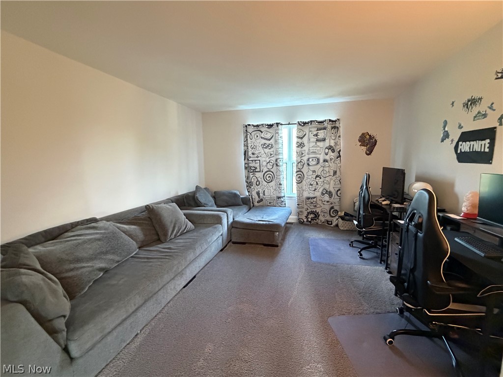 8196 Macthomas Avenue NW North Canton OH 44720