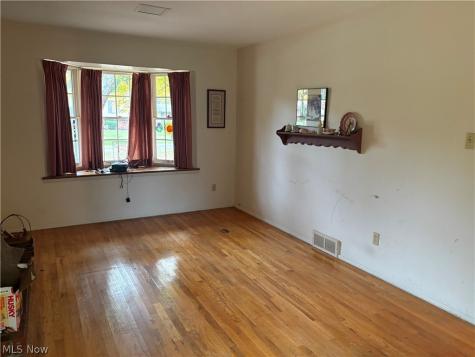 1905 Carlton Road Kent OH 44240