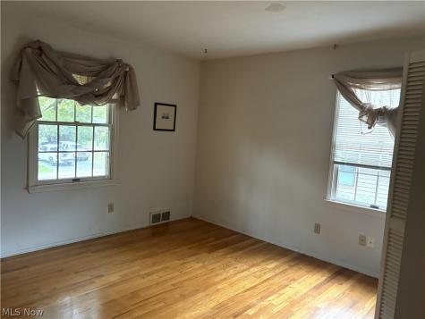 1905 Carlton Road Kent OH 44240
