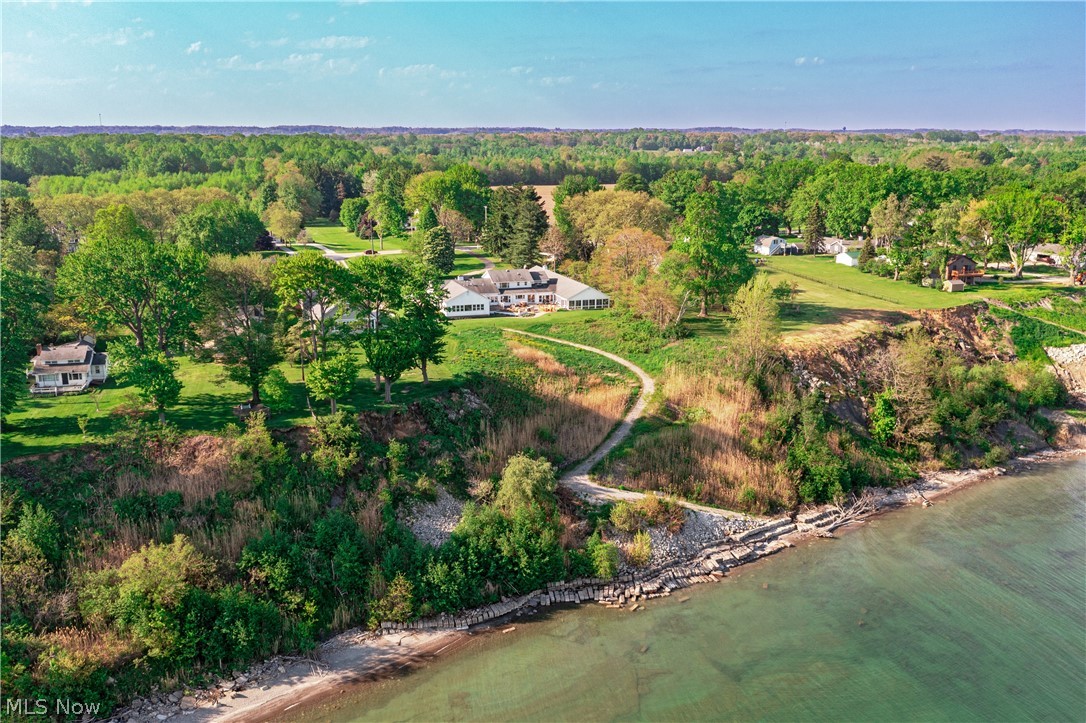 1300 Lake Road Conneaut OH 44030