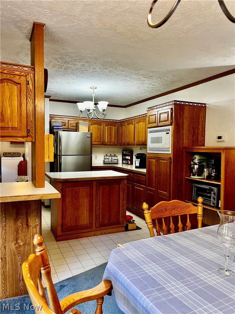 1324 Lake Vue Drive Roaming Shores OH 44085